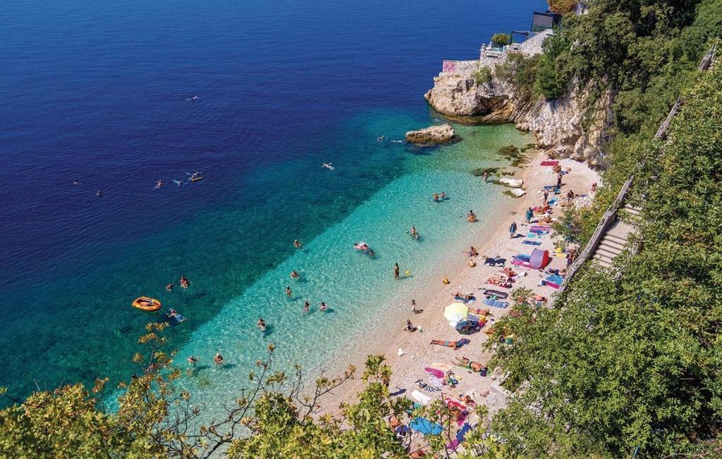 Ferienwohnung Mit Pool Kroatien Mit Meerblick Und Pool Lovran Εξωτερικό φωτογραφία
