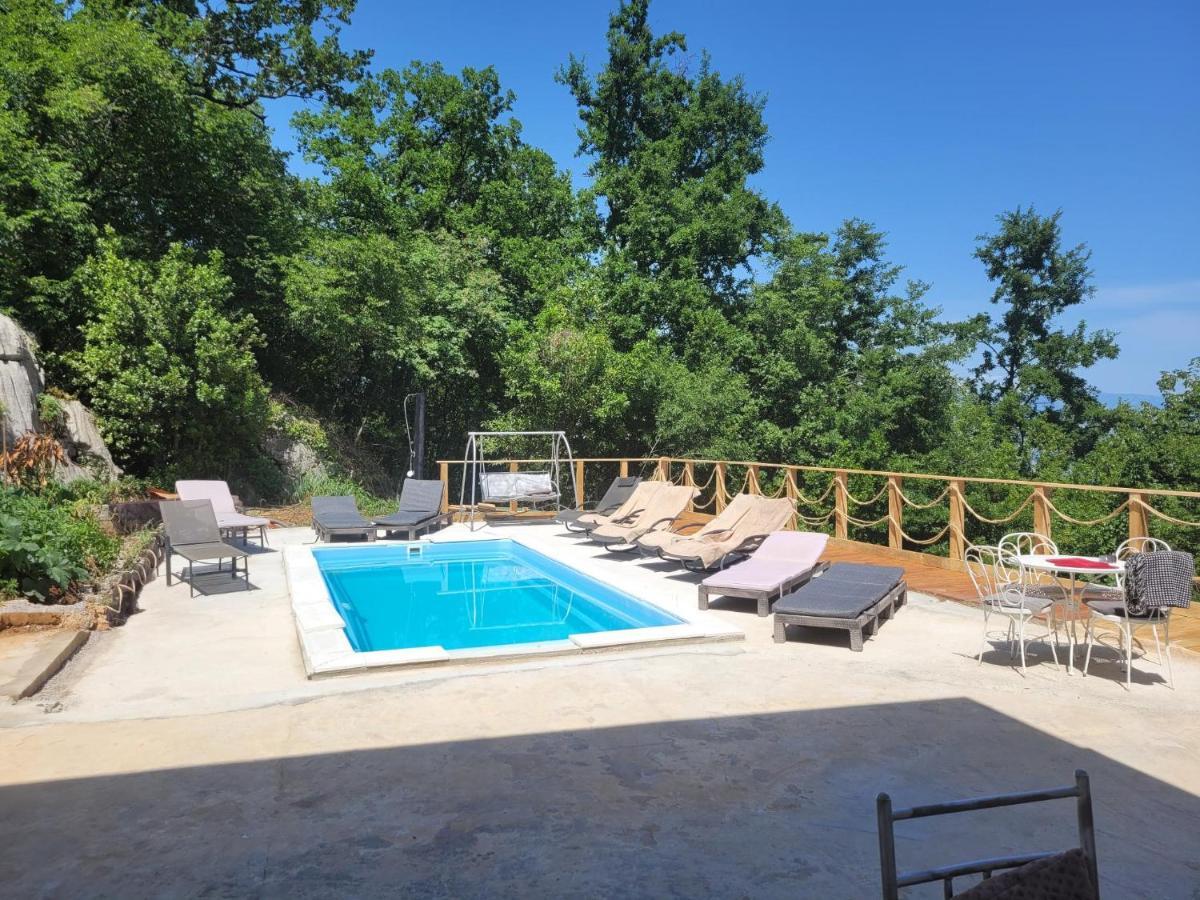 Ferienwohnung Mit Pool Kroatien Mit Meerblick Und Pool Lovran Εξωτερικό φωτογραφία
