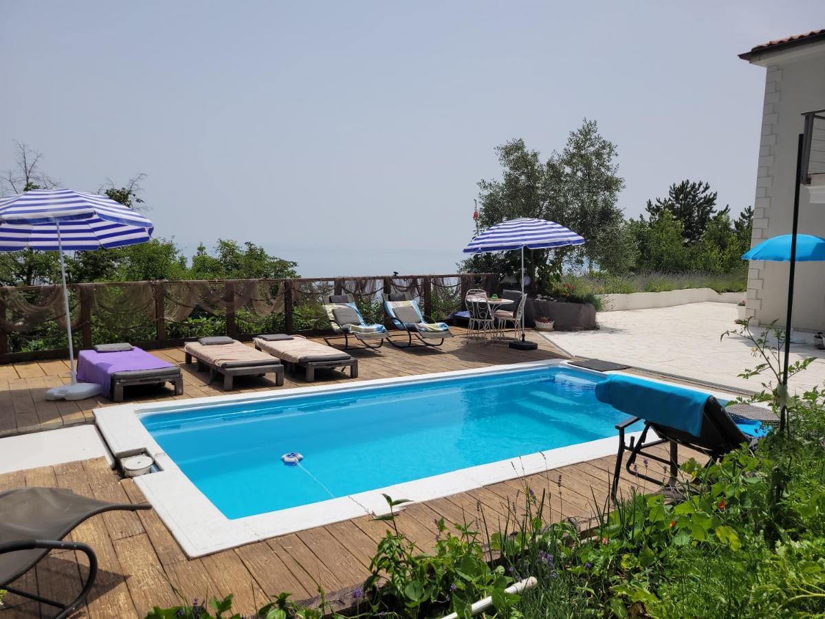Ferienwohnung Mit Pool Kroatien Mit Meerblick Und Pool Lovran Εξωτερικό φωτογραφία