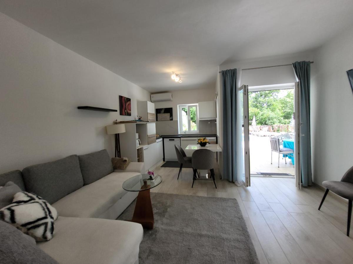 Ferienwohnung Mit Pool Kroatien Mit Meerblick Und Pool Lovran Εξωτερικό φωτογραφία
